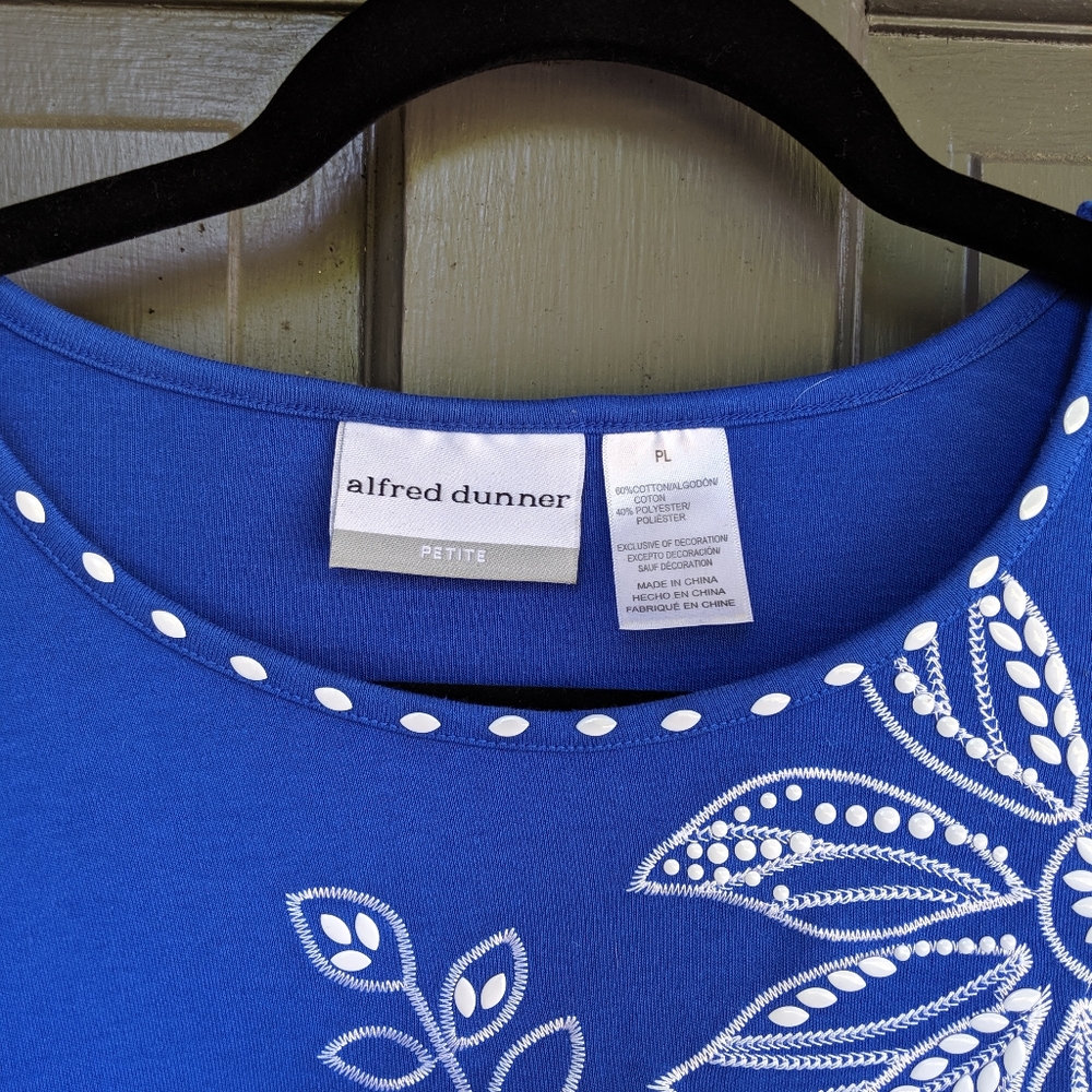 Alfred Dunner top